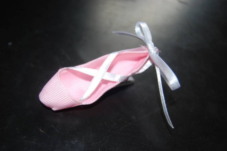 Ballet Slipper Sculpture Bow - Click Image to Close