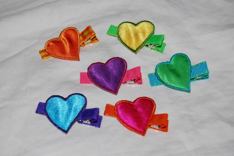 Rainbow Hearts Clippie Set - Click Image to Close