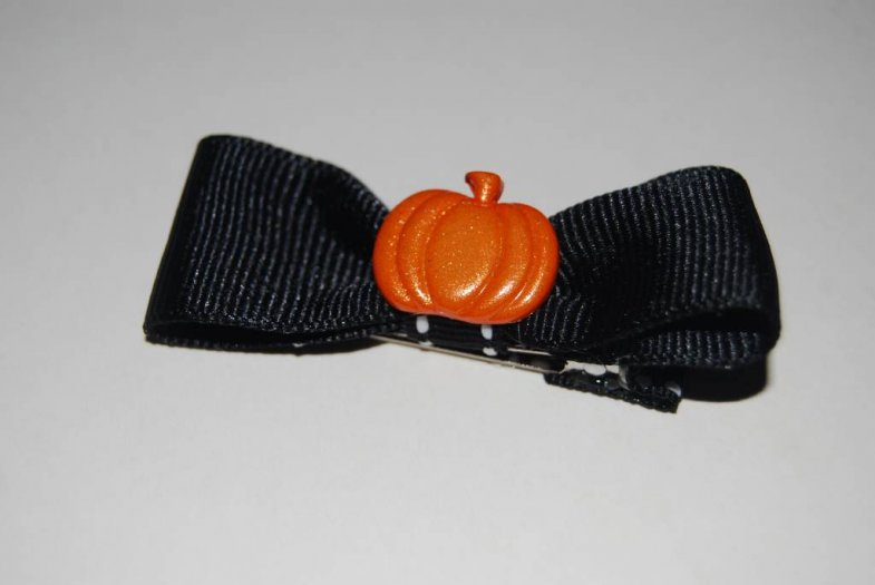 Black Bow Tie Bow with Pumpkin Button Center - Click Image to Close